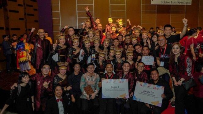 
 BSG Choir Torehkan Prestasi Terbaik dalam Ajang Festival Paduan Suara Jasa Keuangan